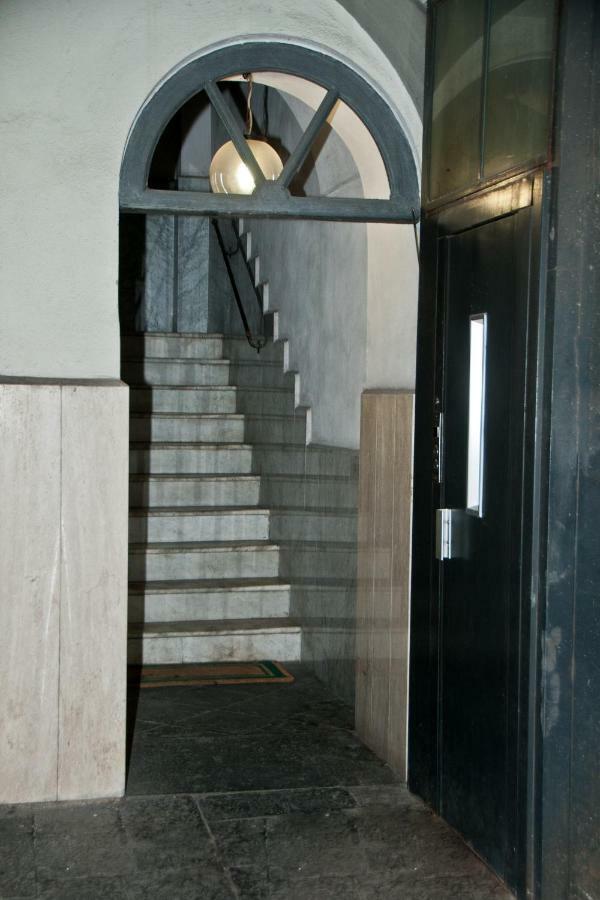 Appartement Casa Del Palumbo à Naples Extérieur photo
