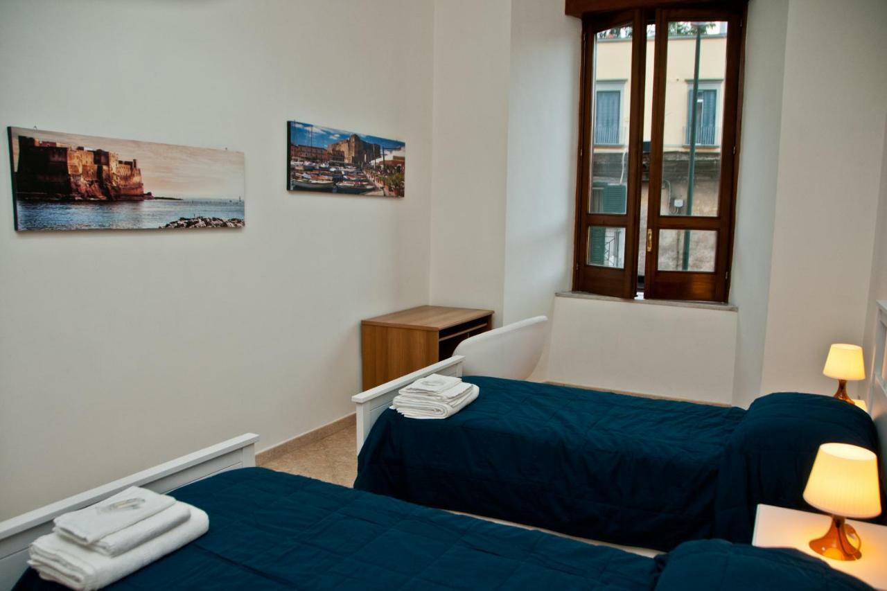 Appartement Casa Del Palumbo à Naples Extérieur photo
